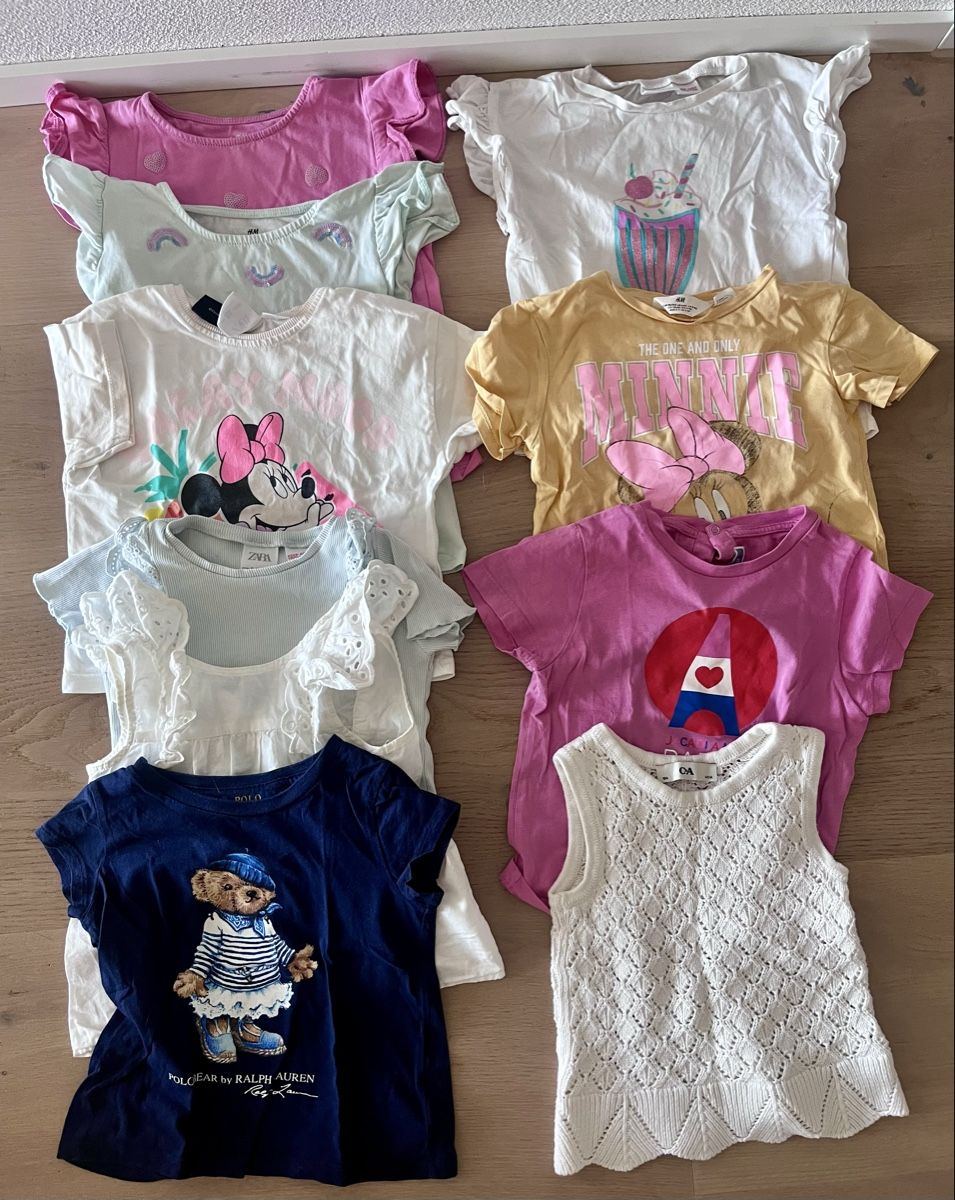 Lotti & Set di vestiti: Mädchen Kleiderpaket >60 Teile c. 3-4 Jahre – Usato da Pfäffikon SZ venduto da humming-bird 6