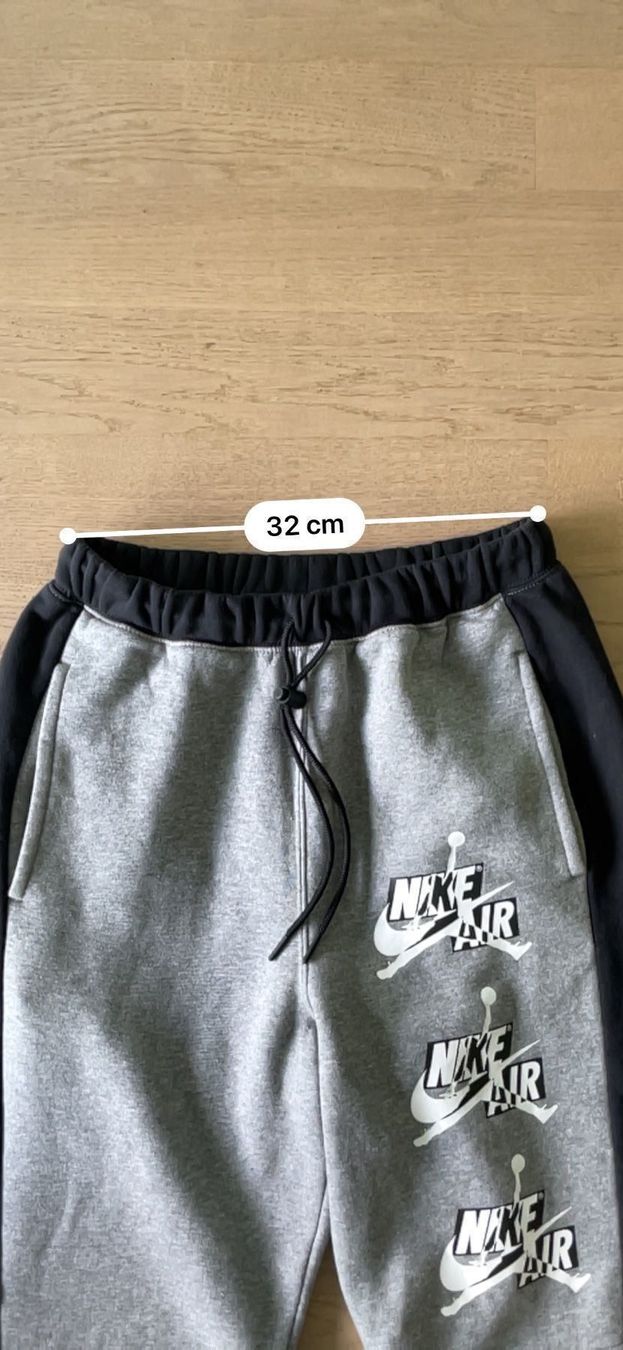 Nike Hosen: Pantalon Nike – Gebraucht aus Morges von Igp10 5