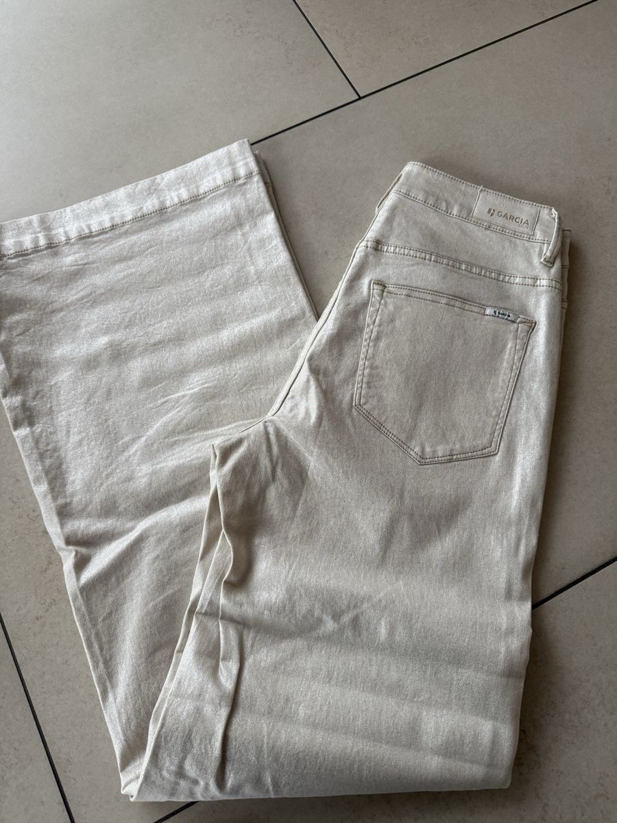 Pantaloni: Garcia hose – Usato da visp venduto da Kmemo1 2