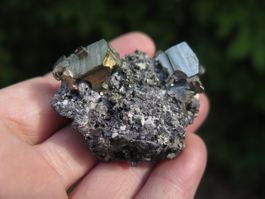 Pyrit auf Sphalerit von Bulgarien