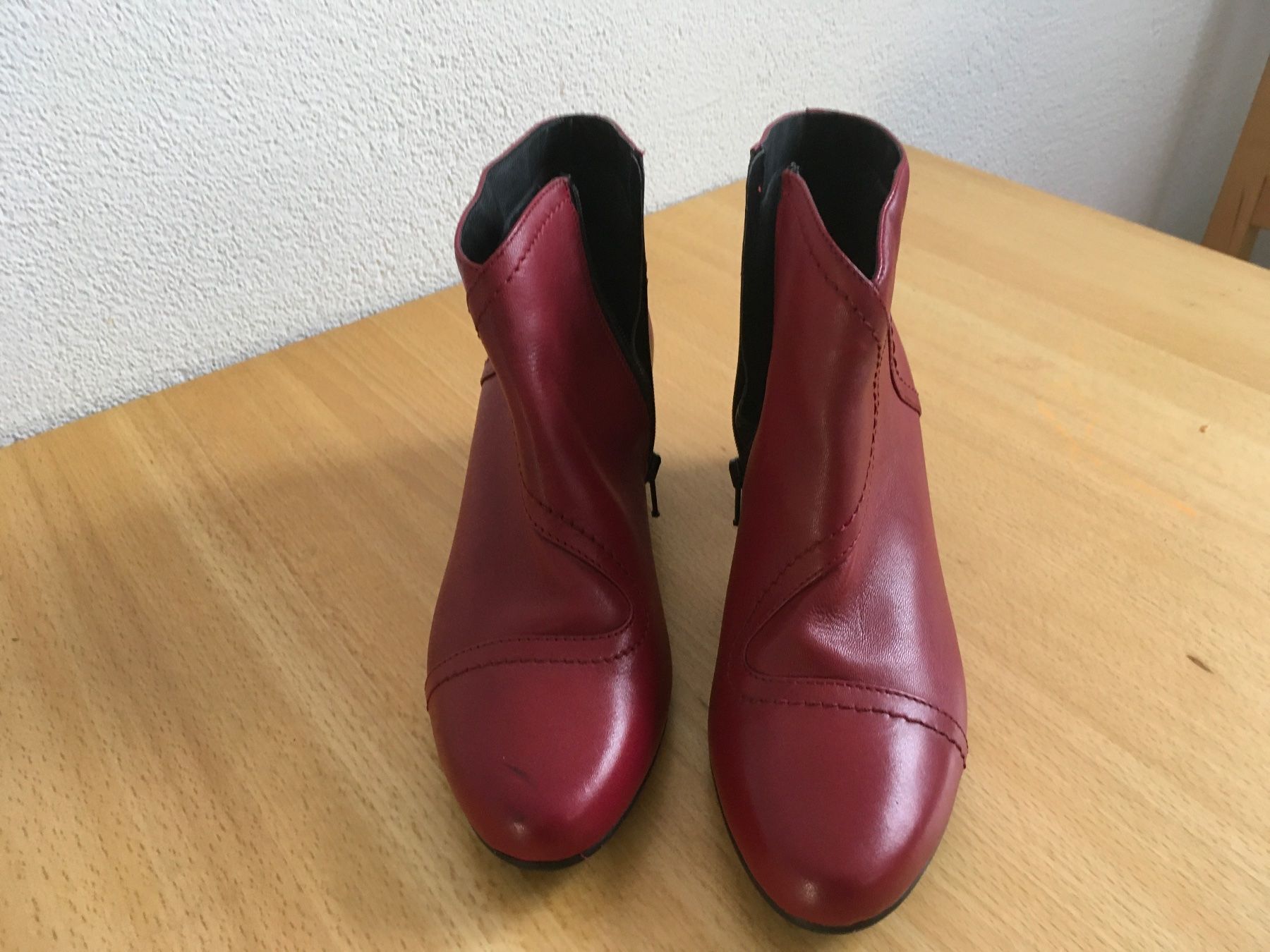 Scarpe da donna: Stiefeletten, Rot, Leder, neu, Gr. 42, – Nuovo e nell'imballaggio originale da Bern venduto da antigua13 2