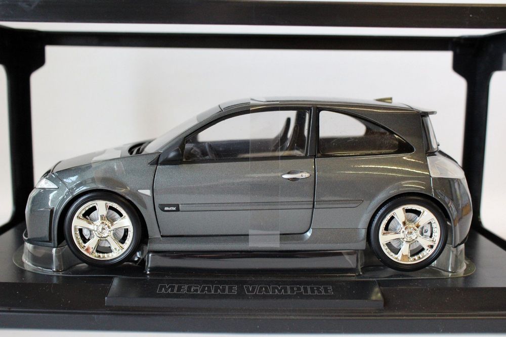 Miniature Norev 1/18 - Renault Mégane Vampire MTK Grise, Voiture De Collection En Métal