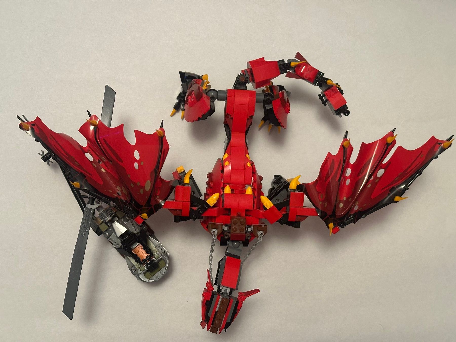 Lego Kit di costruzioni: LEGO Ninjago Firstbourne Drache 70653 + Helikopter Bundle – Usato da Meierskappel venduto da mar_cw5 1
