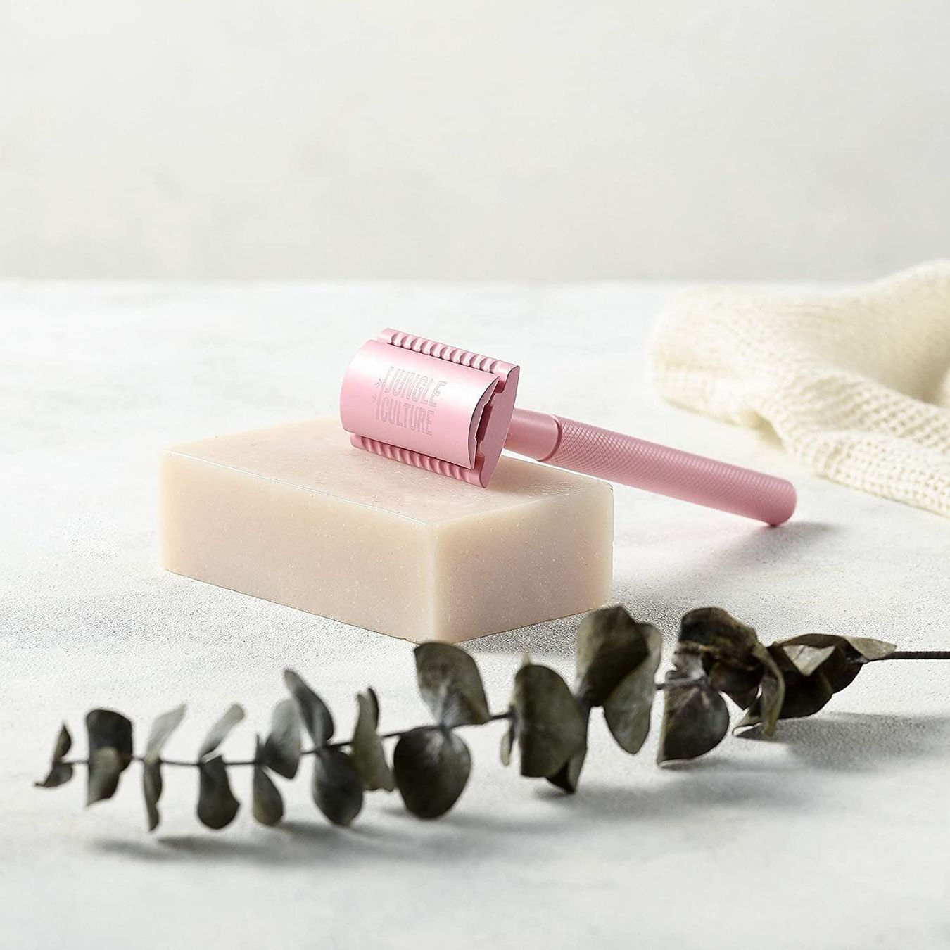 Rasoi & Lamette da barba: Wiederverwendbarer Rasierhobel in Rosa – Nuovo e nell'imballaggio originale da Walenstadt venduto da Trend-24 5