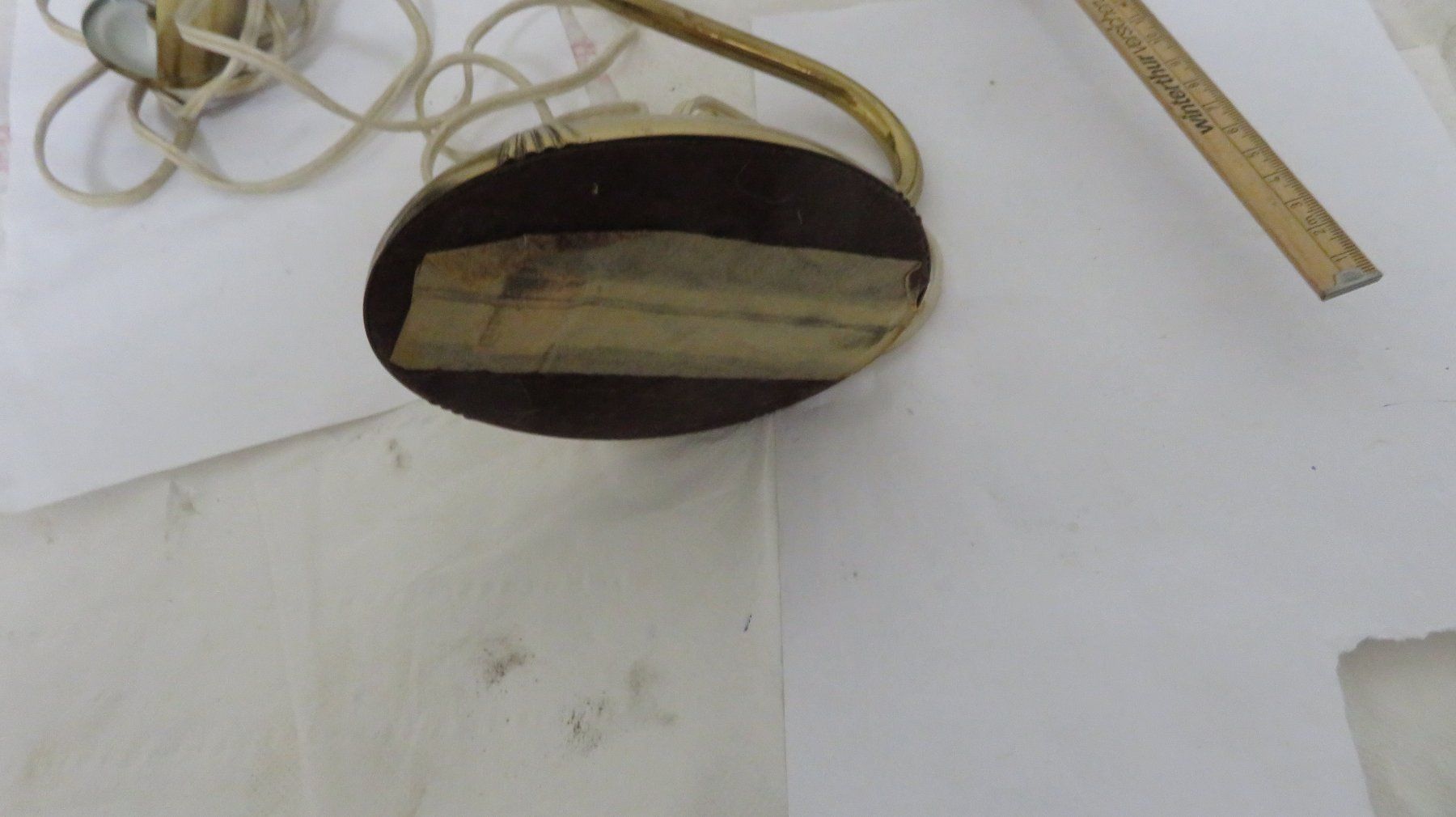 Lampade: Tischlampe antik, messing ca. 100 jährig – Usato da Wetzikon ZH venduto da morda1954 5