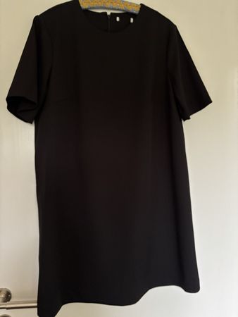 Kleid schwarz Gr. M neu