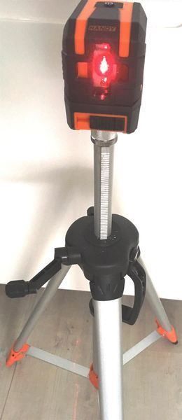 Messen: Lasernivellierer(Kreuz) Gerät mit Stativ – Neu und originalverpackt aus St. Gallen von schnaeppchen-preise 4