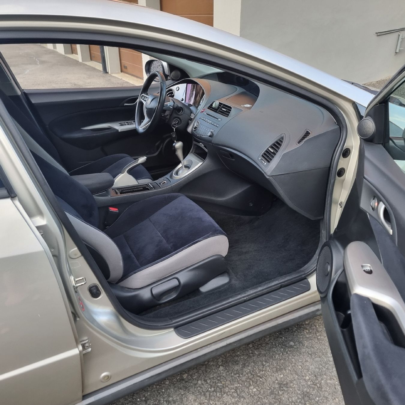 Honda Automobili: Honda Civic 1.8i 5DR – Usato da Monthey venduto da vevey1987 5