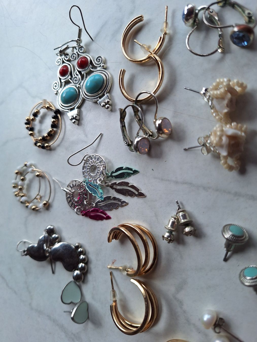 Altri gioielli: MODESCHMUCK 26 PAAR OHRSTECKER – Usato da Huttwil venduto da Kunterbuntli 2