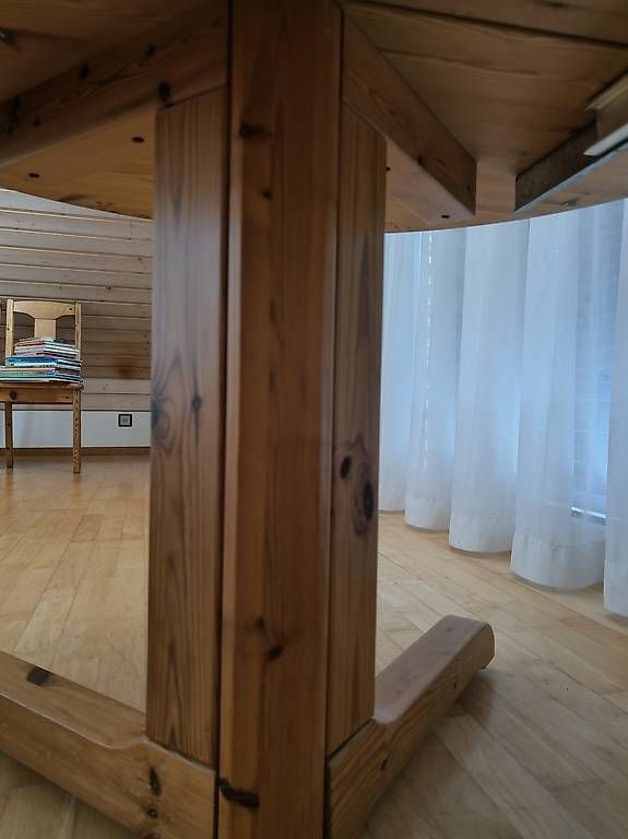 Tables: Tisch mit 3 Stühlen – D'occasion à Hohenrain par mir_q5qs 1