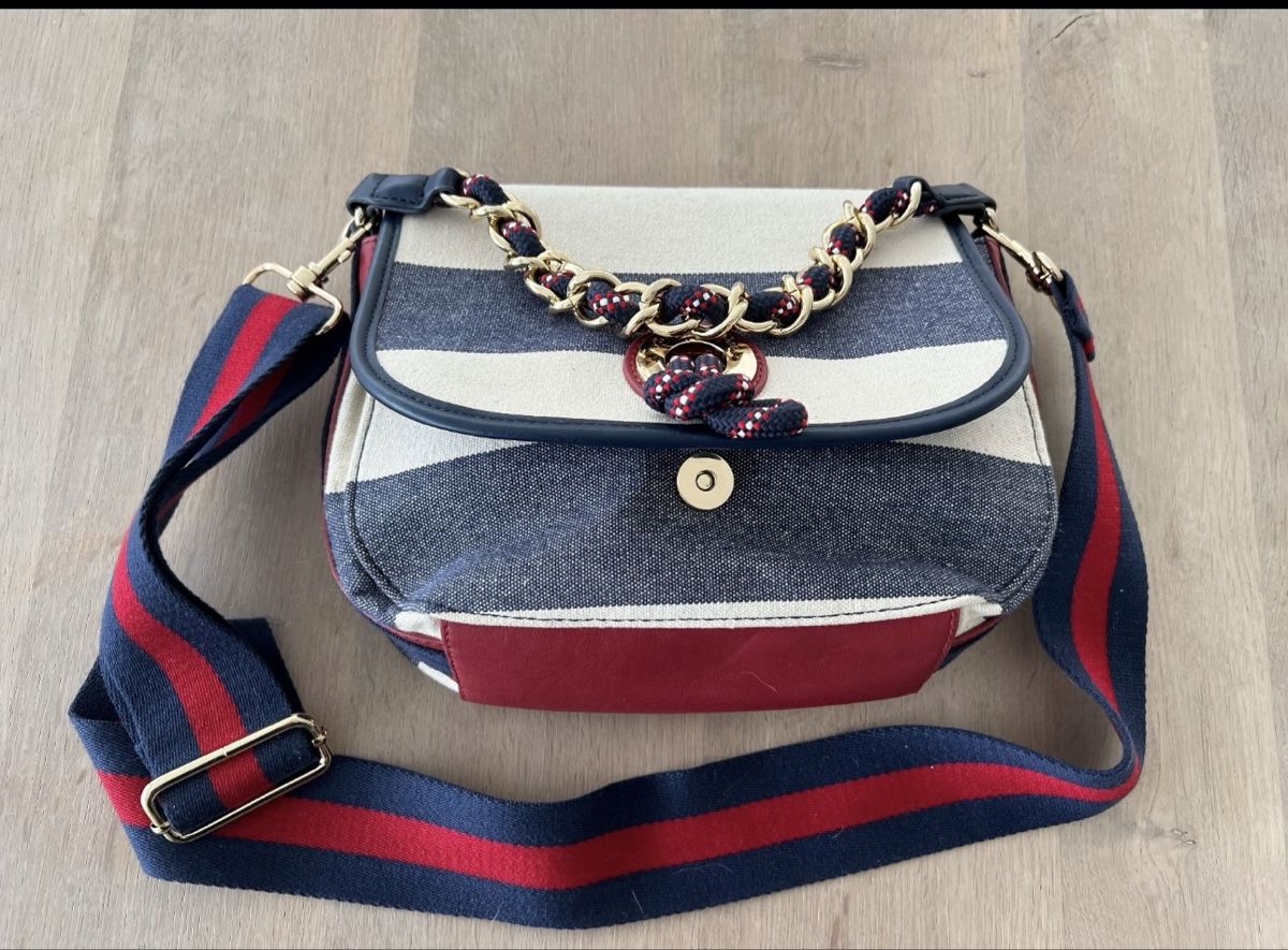 Tommy Hilfiger Borse da donna: Tommy Hilfiger Tasche – Nuovo (secondo la descrizione) da Wohlen AG venduto da rol_8r5l