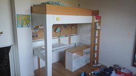 Lit mezzanine bois avec bureau et rangements Vertbaudet