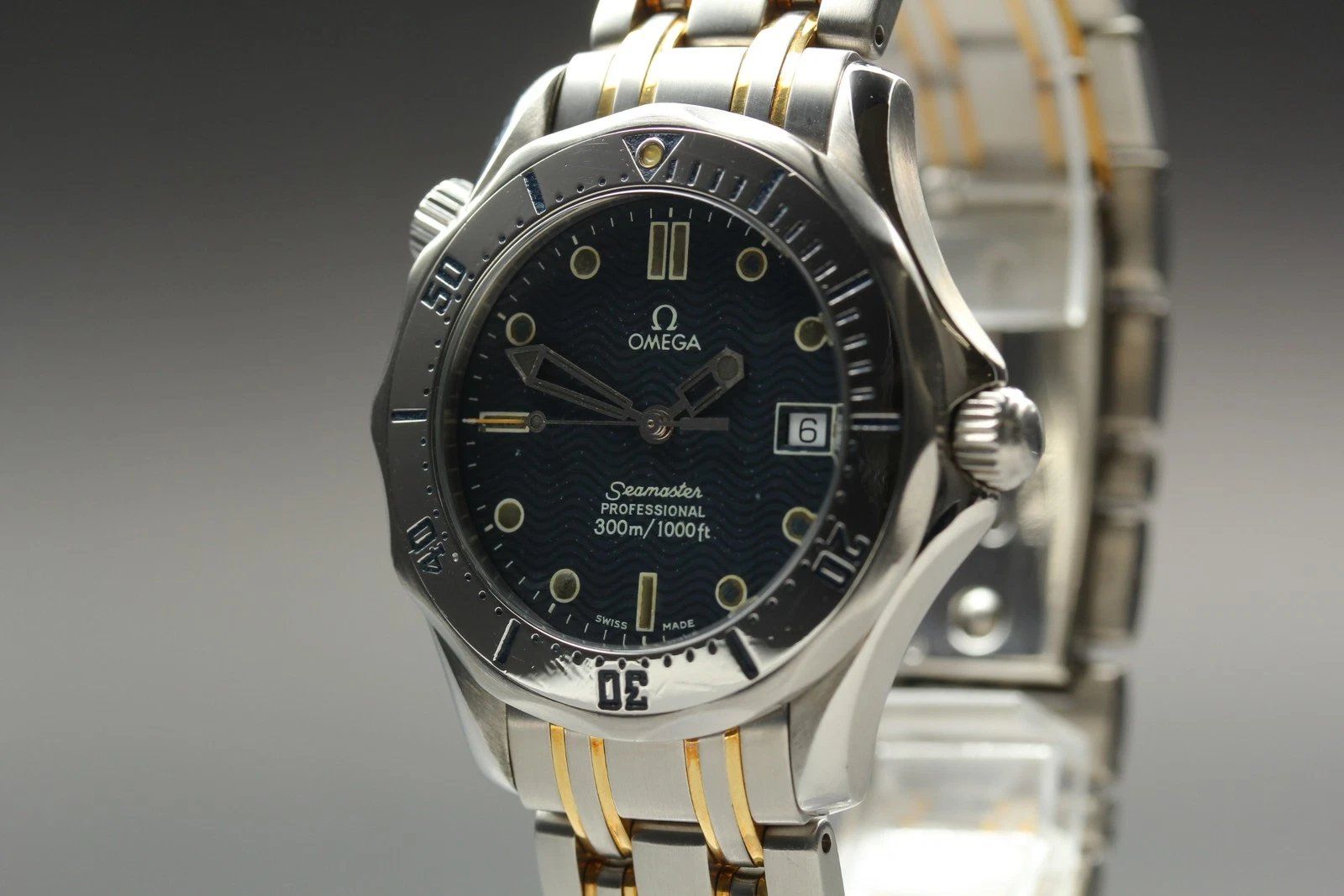 Omega Orologi: Omega Seamaster Professional 2562.80 300M Blue Wave – Usato da Oberwil BL venduto da RetroChrono 1