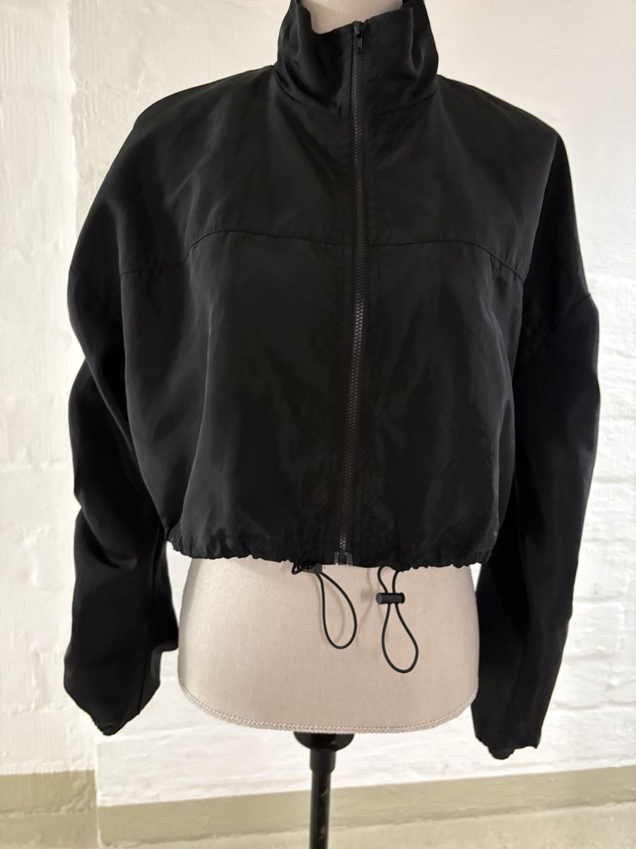 Shein Giacche: Damen Leichte Jacke,Gr.M;Shein – Usato da Winterthur venduto da Nena222
