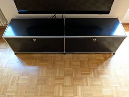 USM Sideboard mit zwei Schubladen in schwarz 