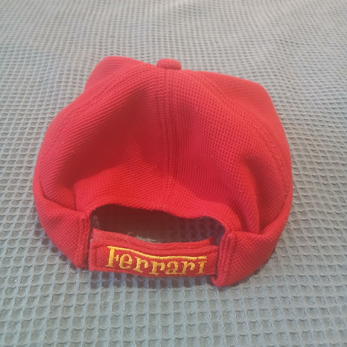 Hüte, Mützen & Caps: Vintage Ferrari Beani – Gebraucht aus Genève von Aleksa_N 1