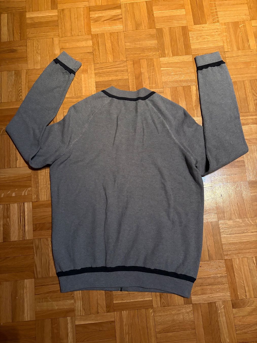 Hugo Boss Maglioni & Felpe: BOSS Pullover Gr. M – Usato da Genève venduto da sunandwind 4