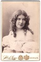 Fotografie Albert Meyer, Berlin, hübsch