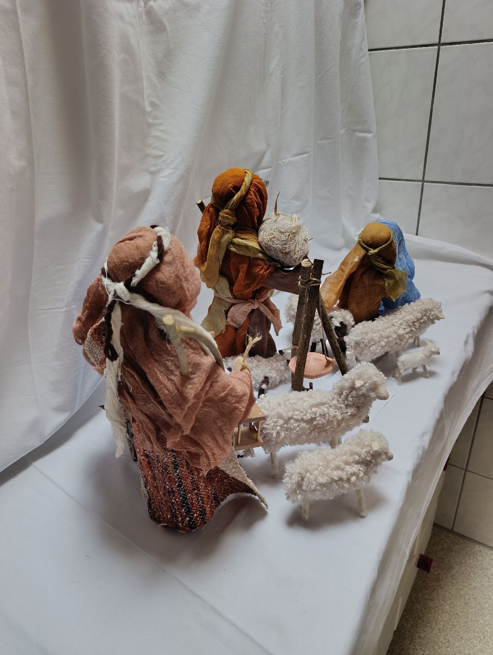 Figuren: Schwarzenberger Krippenfiguren – Neu (gemäss Beschreibung) aus Oberarth von sil_9dfs 4