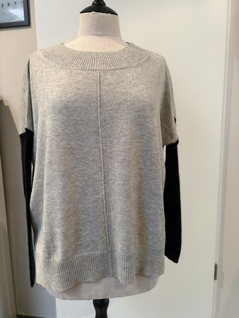 Sehr origineller Strickpullover BW/Wolle/Kaschmir