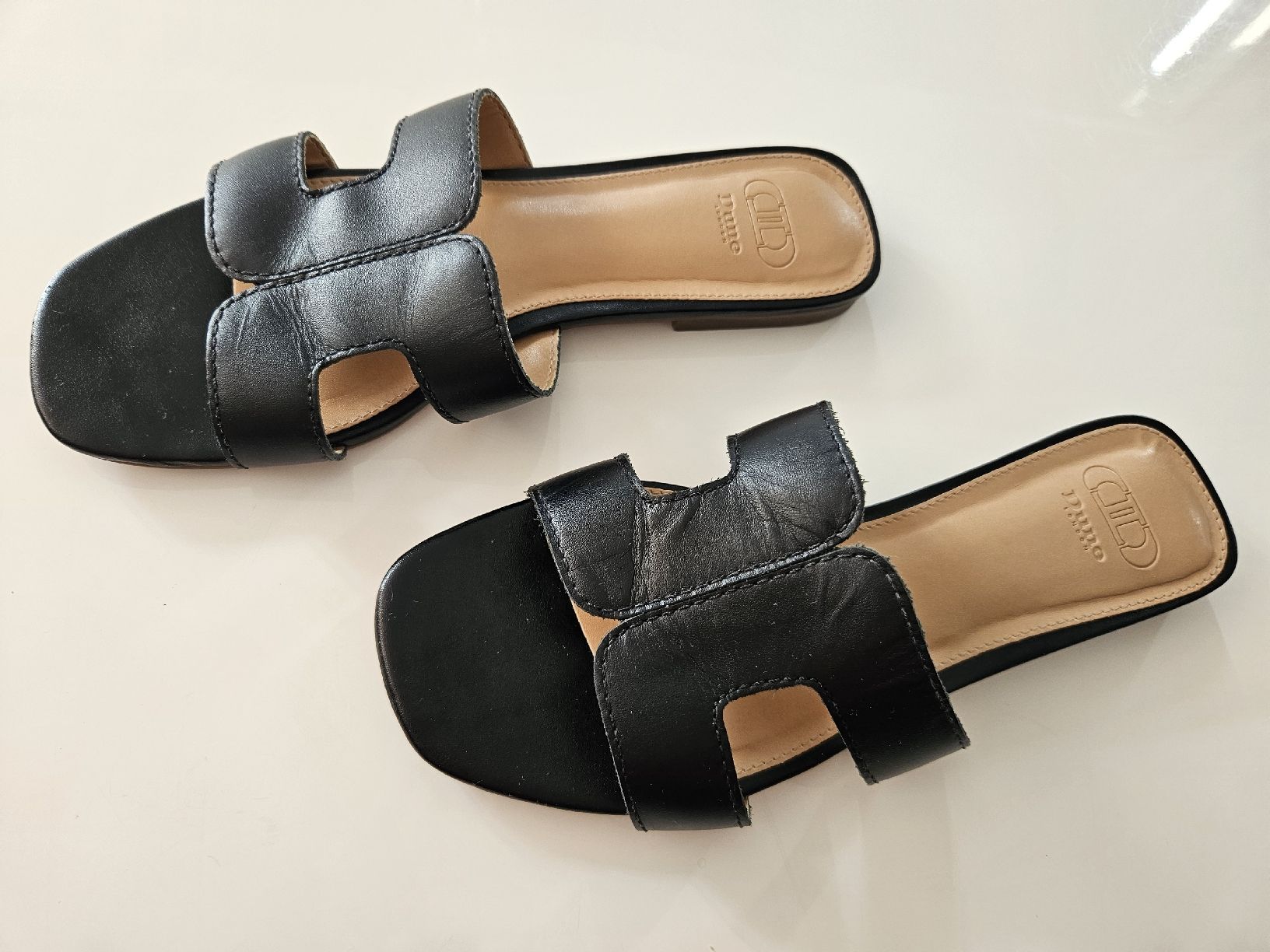 Dune London Scarpe da donna: Pantoletten Leder von Dune Gr.36 – Nuovo (secondo la descrizione) da Rhäzüns venduto da inf_rcj7 1