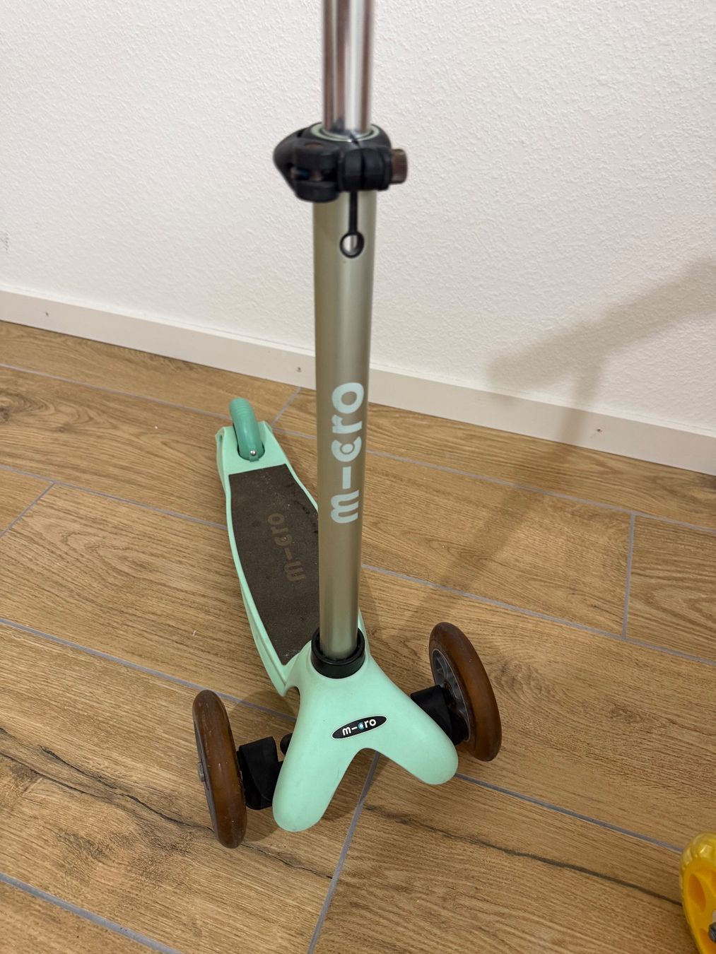 Micro Véhicules pour enfants: Trottinette Mini Micro 3en1 révolution - Micromobility – D'occasion à Misery par gha_7p6c 2