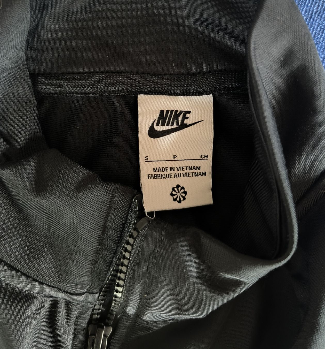 Nile Giacche: Sportjacke von Nike – Usato da Fischbach LU venduto da BuBri 2