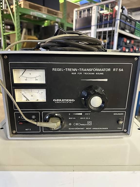 Alimentazione elettrica: Regel-Trenn-Transformator  – Usato da Bellach venduto da ret_bs5k