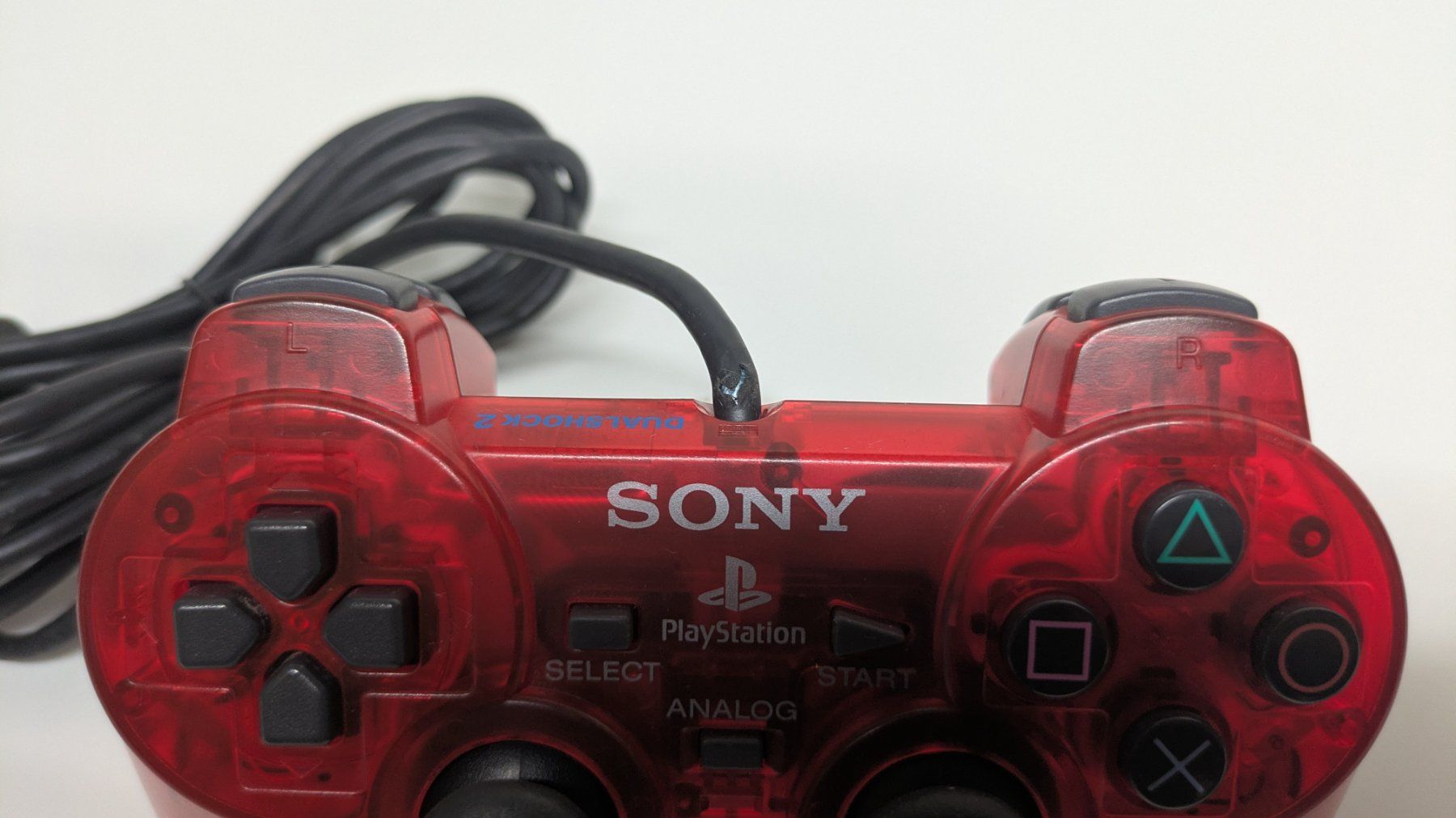 Sony Controller: Original PlayStation 2 Controller, rot-transparent – Usato da Menziken venduto da mame18 2