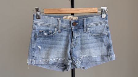 „Hollister“  Mädchen Short-Shorts Jeans Gr. w23/XXS