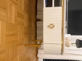 Meuble TV blanc pieds dorés style vintage bon état