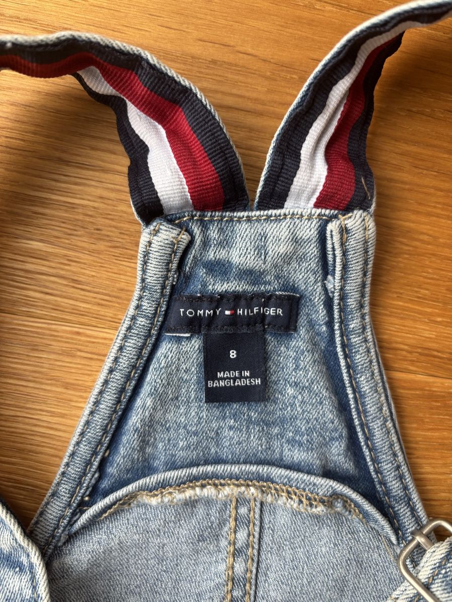 Tommy Hilfiger Jeans: Tommy Hilfiger Denim Overall / Jeans – Usato da Thalwil venduto da ver_j2lw 2
