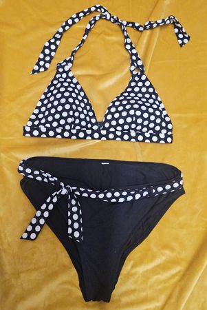 Bikini Esprit gepunktet schwarz-weiss Grösse S super Zustand