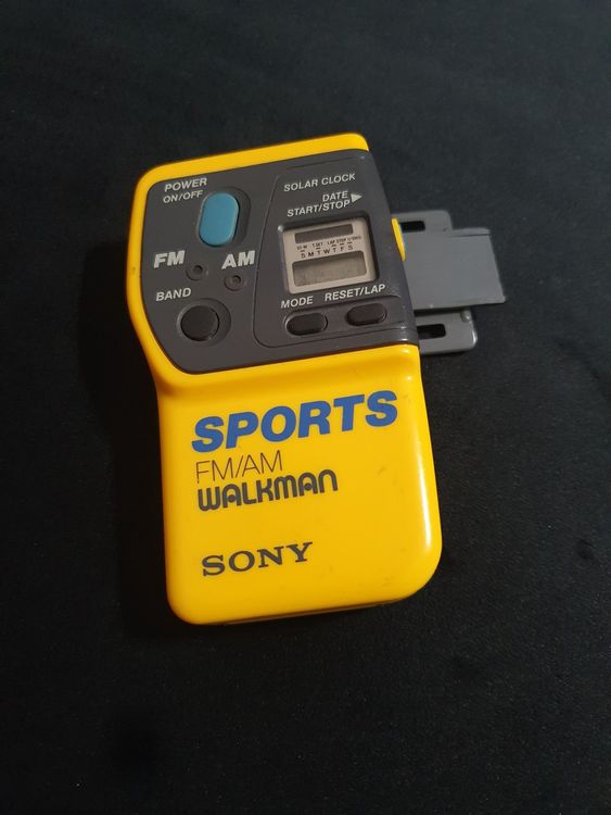 Sony FM/AM Sports Walkman Kaufen auf Ricardo