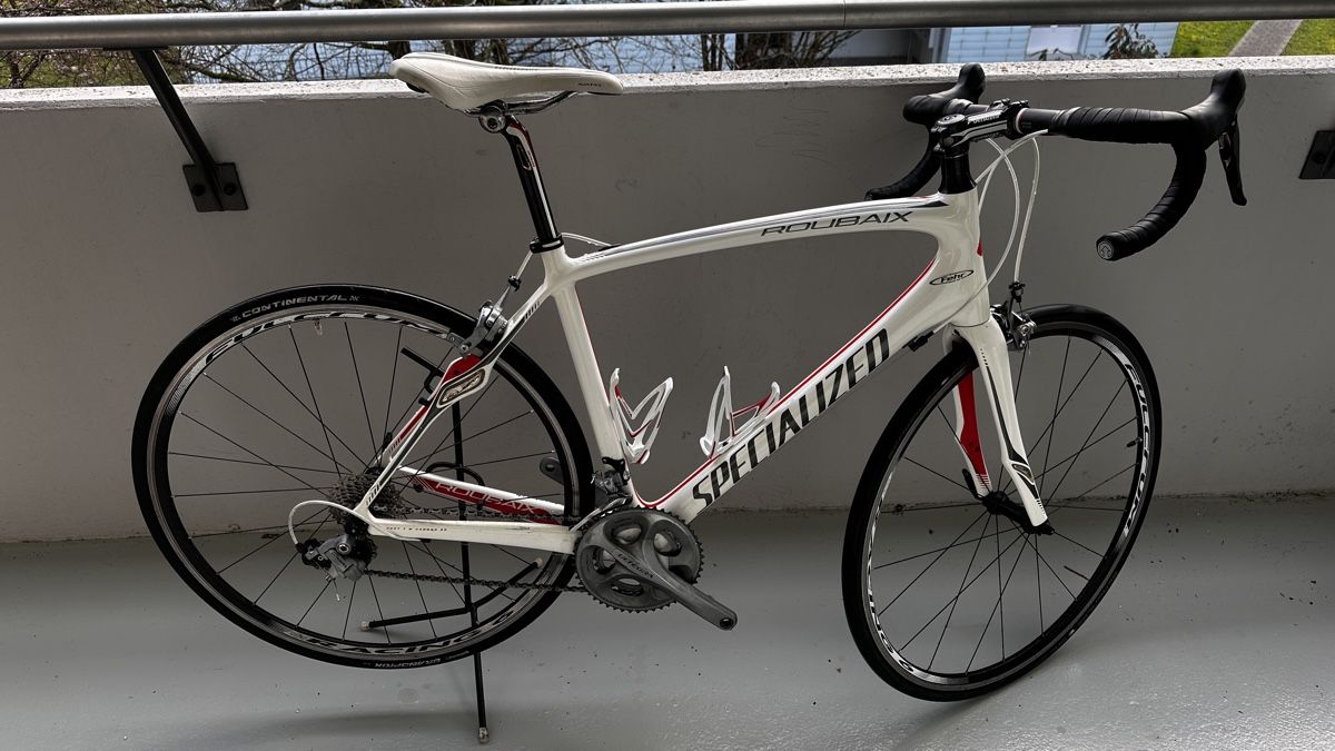 Specialized Velos: Specialized Roubaix Carbon Rennvelo – Gebraucht aus Gränichen von