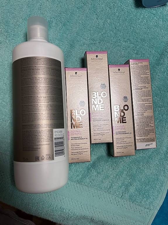 Tinte: Blond me Set von Schwarzkopf – Usato da Balsthal venduto da Malisha2009 1