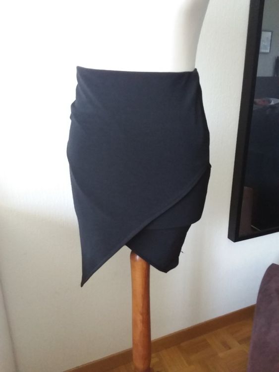 Jupe Noire Étroite Stretch CARTOON - Taille S - Mini - Occasion Très Bon État
