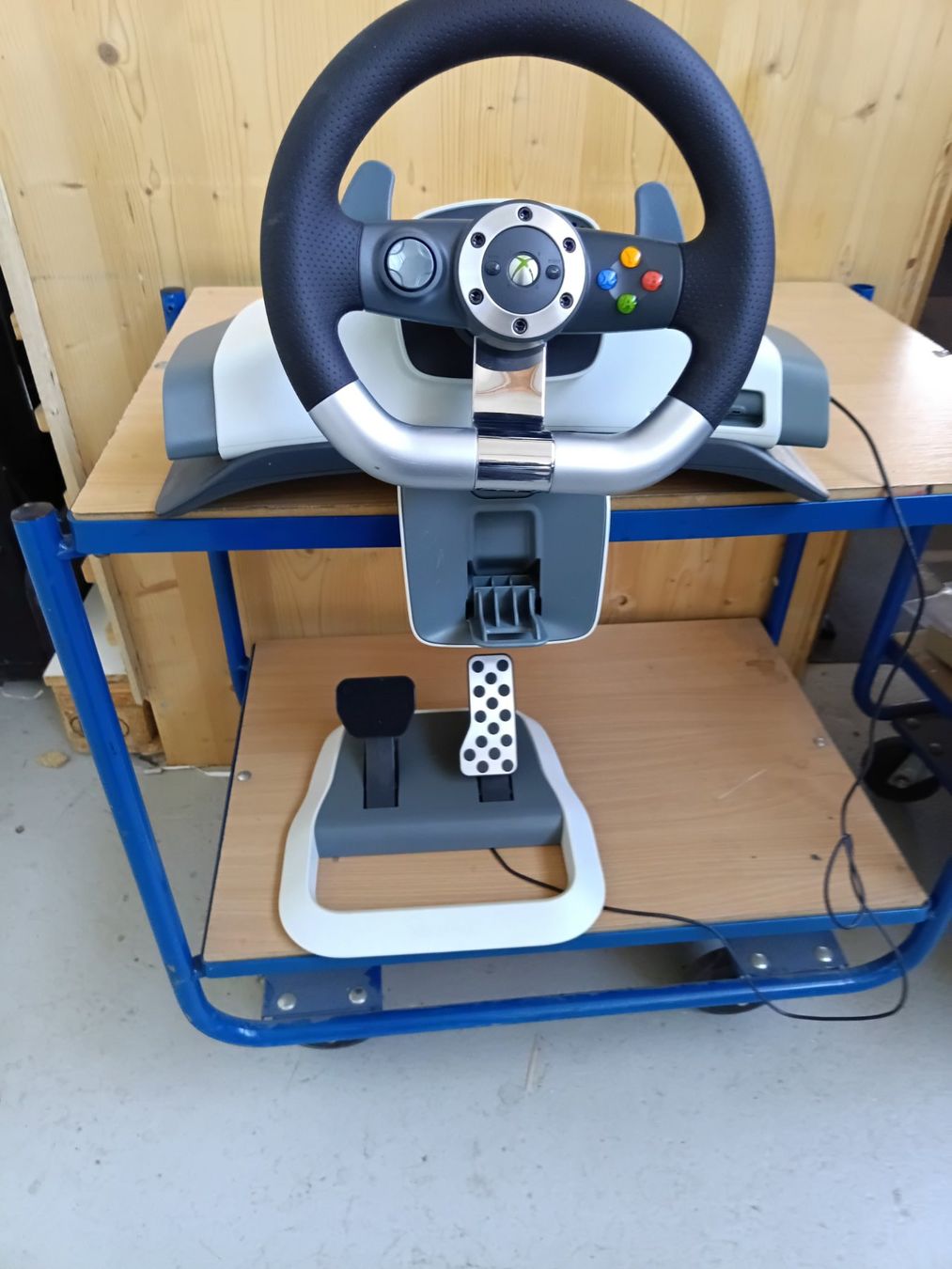 Microsoft Console: Original Lenkrad / Racing / Steering Wheel mit Pedale X BOX – Nuovo (secondo la descrizione) da Wängi venduto da Ladys_First 3