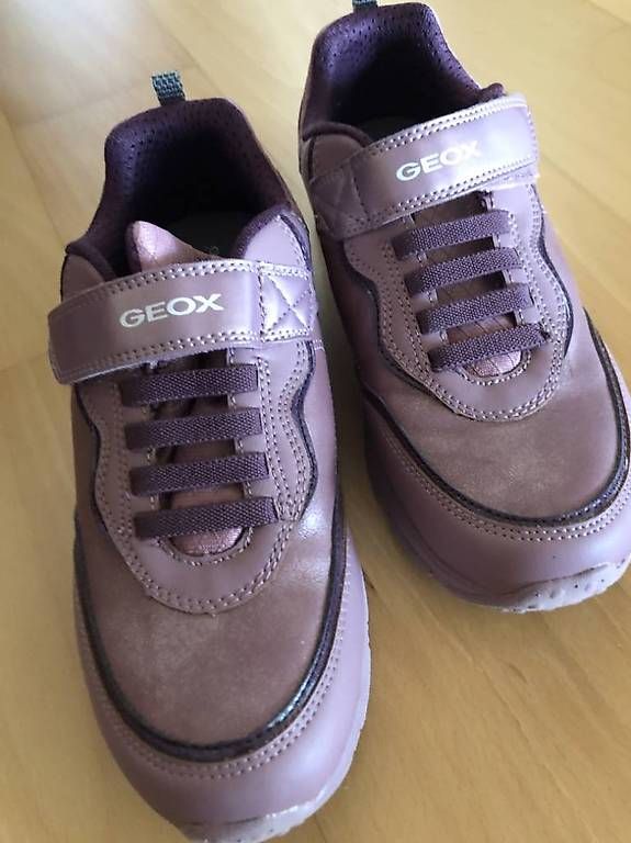 Scarpe per ragazze: Chaussures GEOX taille 38 – Usato da Montreux venduto da HMA3