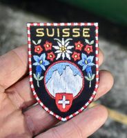 VINTAGE Badge SUISSE - ST. GALLER STICKEREI berg - blumen