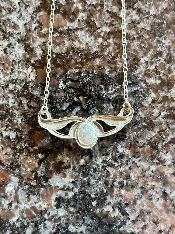 Catenine: Collier argent et opale – Usato da Perroy venduto da barballalla 2