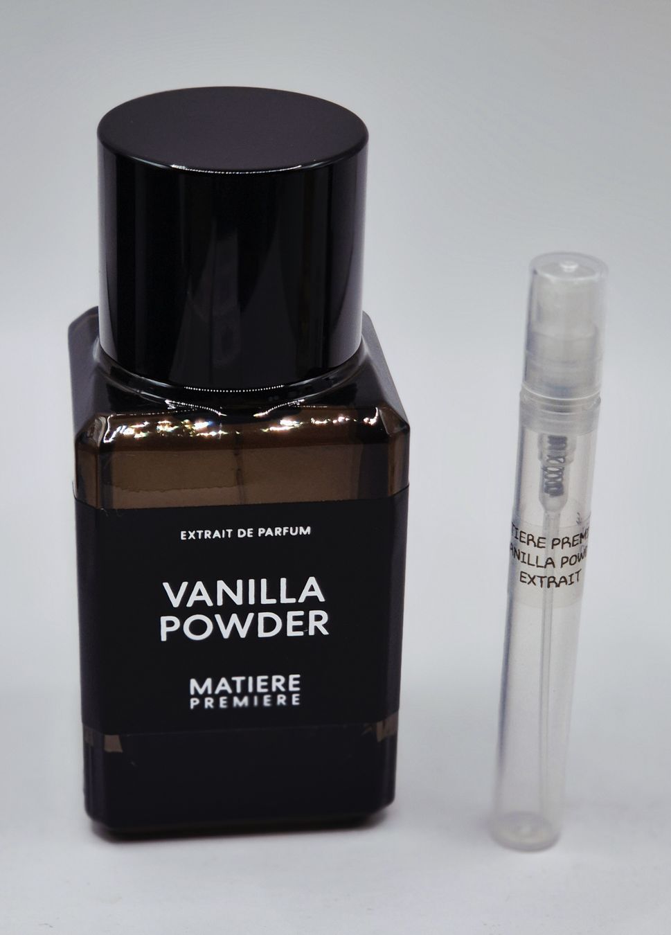 Profumi & Eau de Toilette: 5 ml VANILLA POWDER EXTRAIT MATIERE PREMIERE ABFÜLLUNG – Nuovo (secondo la descrizione) da St. Gallen venduto da CaliSunshine