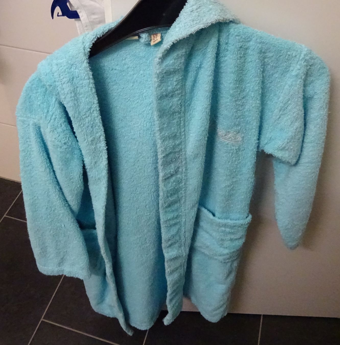 Accappatoi: Gr. 128 Bademantel von Kidz only – Usato da Wagenhausen venduto da Svema