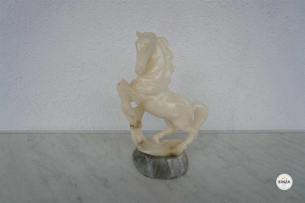 Alabaster Figur VOLTERRA | Kaufen auf Ricardo