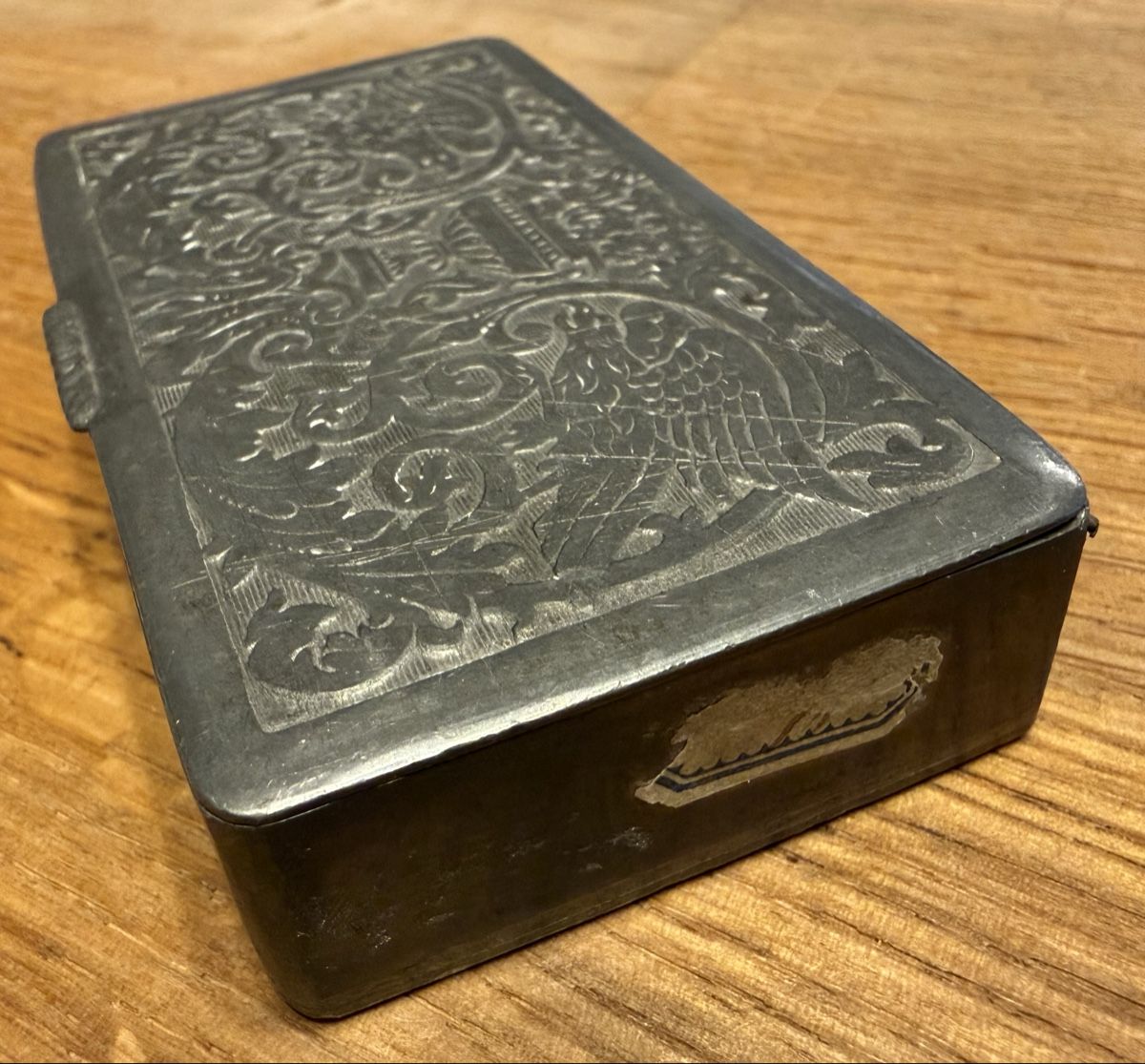 Tabacchi: Antike Zinnbox Tabakdose mit – Usato da Goldach venduto da Messerguru 2