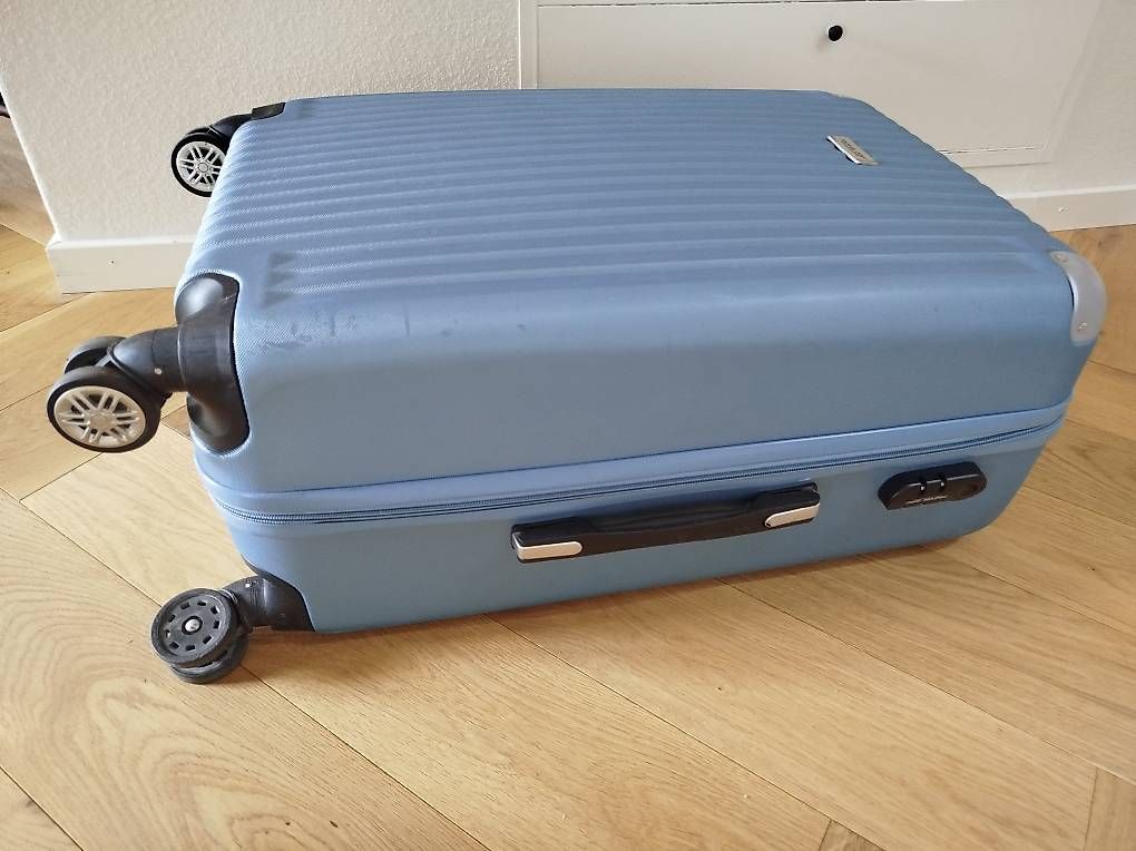 Valigie: Schalenkoffer Rollkoffer Koffer blau – Usato da Ipsach venduto da klicklaut 3