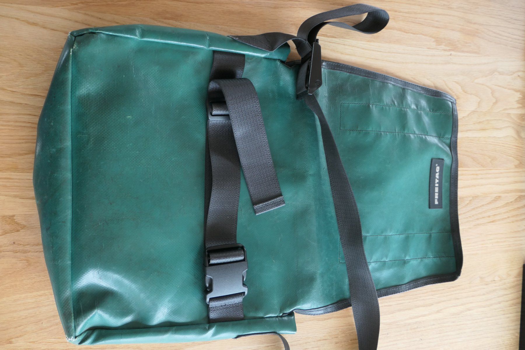 Borse: Tasche Freitag – Usato da Bern venduto da Sabata1 2