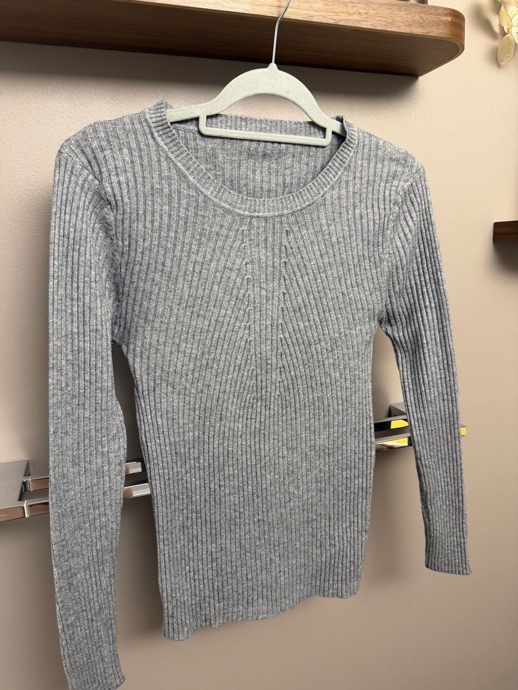 Maglioni & Felpe: Even&Odd Pullover Grau Viskose Gr. S – Usato da Zürich venduto da ksbuys 1