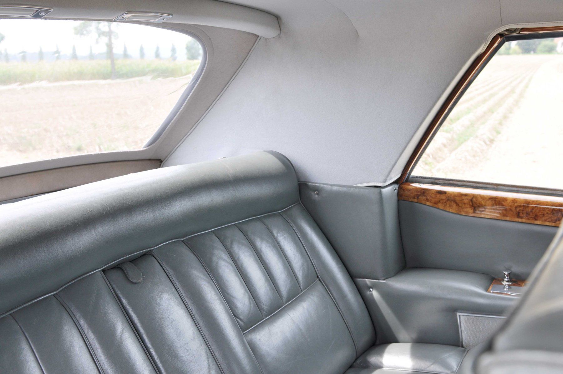 Rolls-Royce Automobili: Rolls Royce DHC/Corniche 1970, rares Modell, Serie A1 – Usato da Kreuzlingen venduto da Musikremo 6