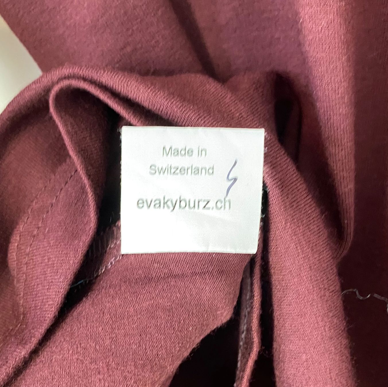 Top: Eva Kyburz Damenpulli Gr. 36 - 1x getragen – Nuovo (secondo la descrizione) da Frauenfeld venduto da LIL_NA 7